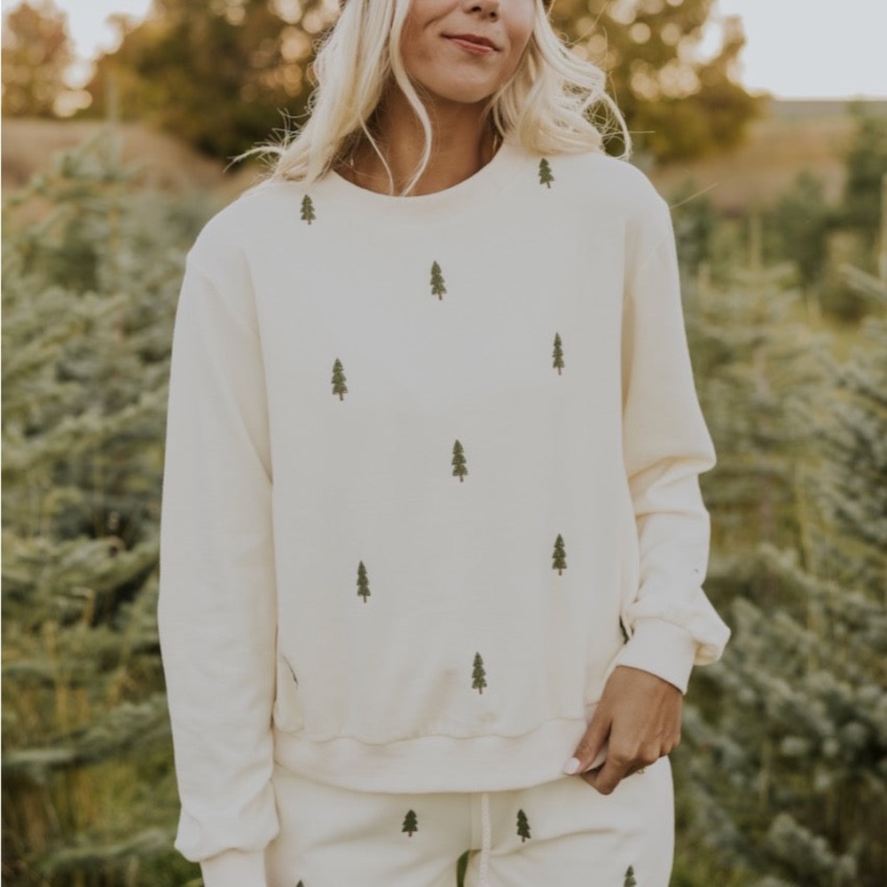 Roolee Fort Collins embroidered trees pullover, Small